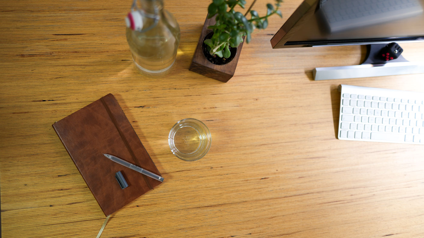 Digitales Onboarding: Schreibtischarbeiten
